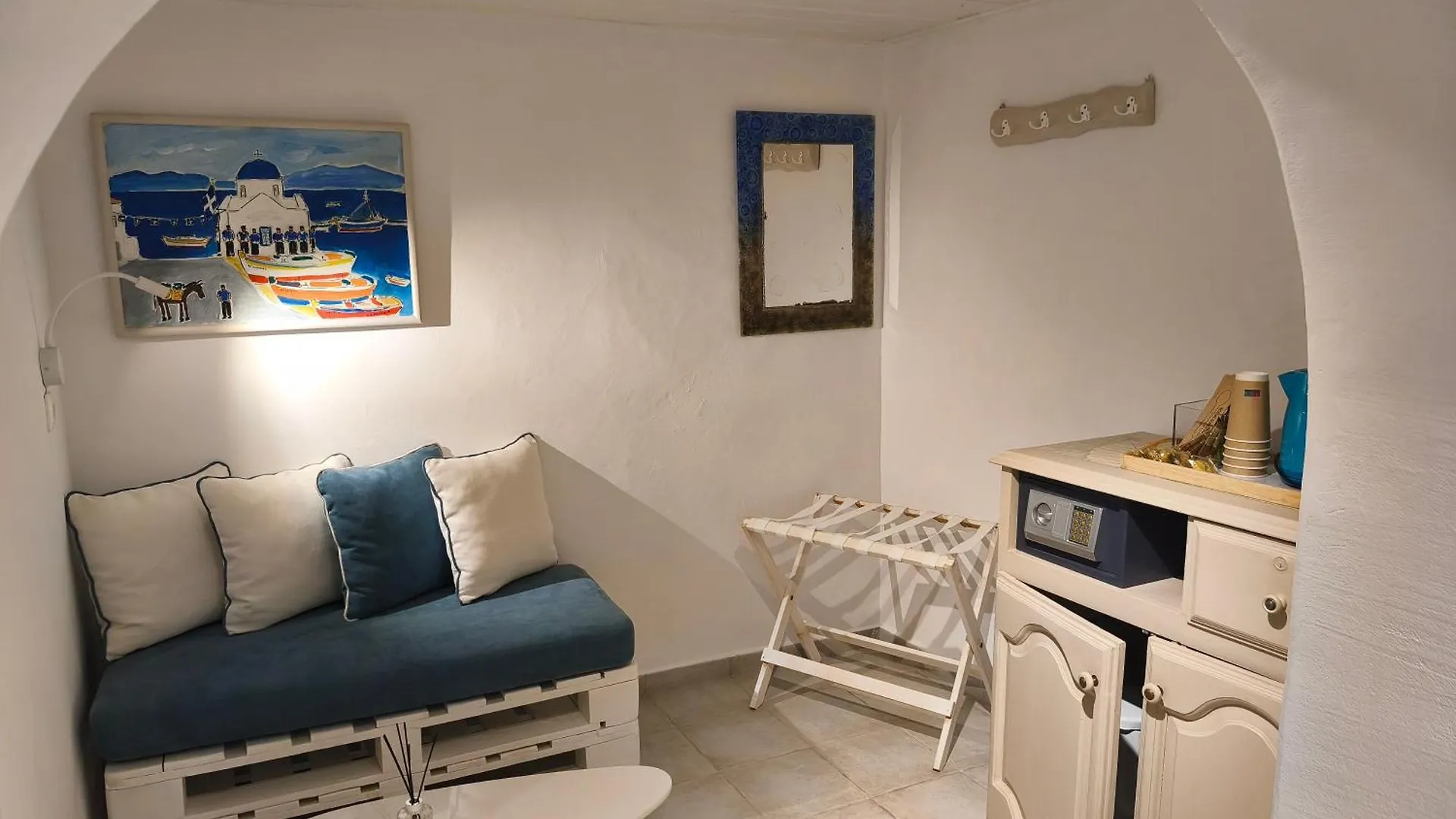 דירות Mykonos Town Anchor Αpartments יוון